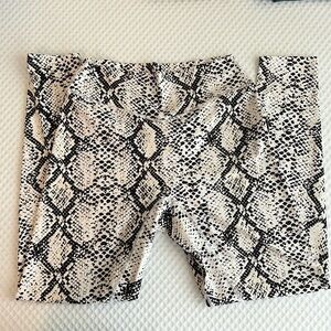 Balance Athletica Kindgom Collection Leggings - Size L